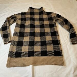 LOFT Women's Buffalo-Check Turtleneck Sweater in Black and Tan